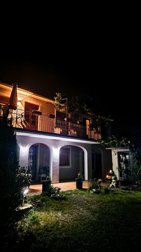 Wine House Bed & Breakfast Капанари Екстериор снимка