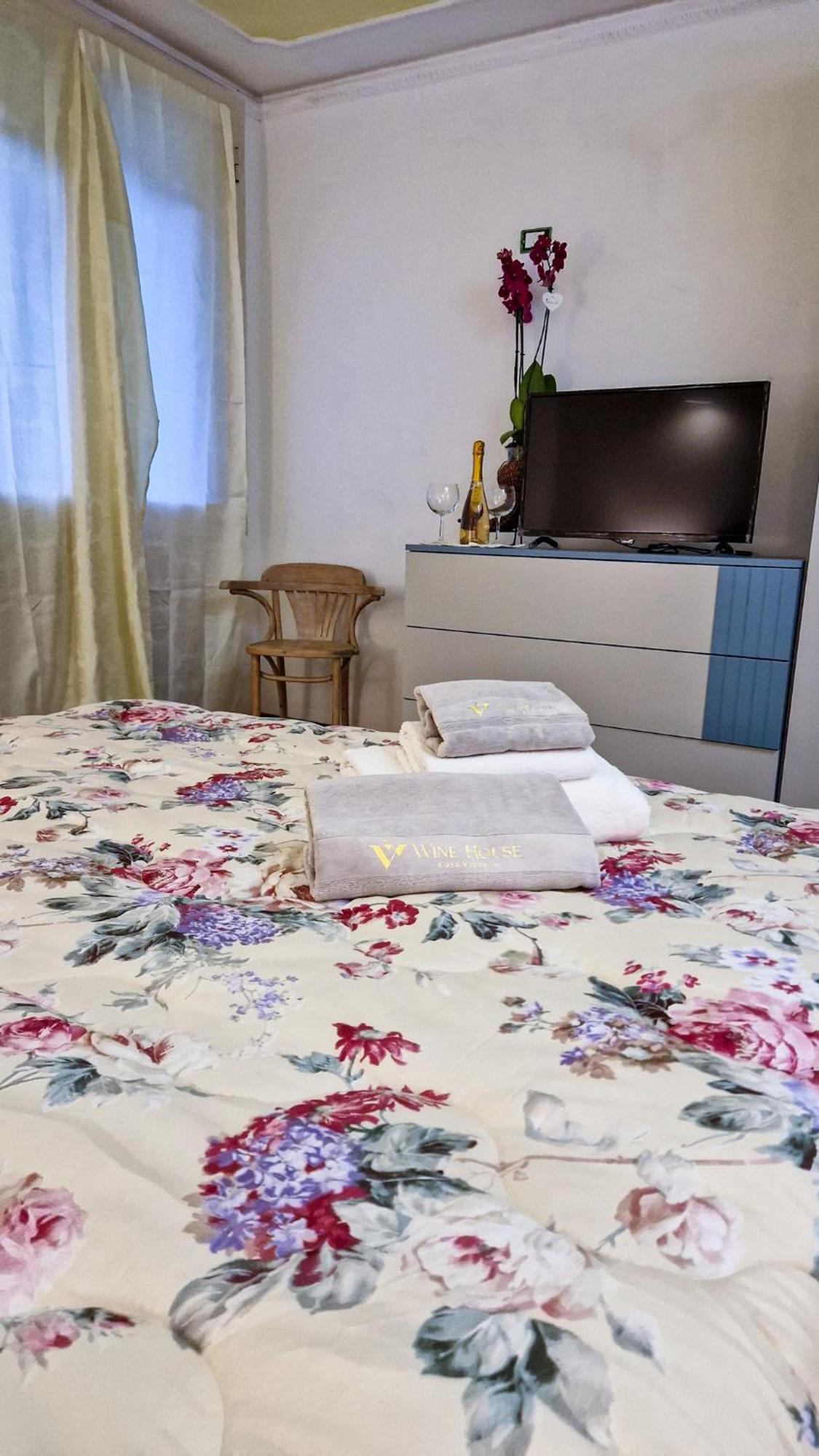 Wine House Bed & Breakfast Капанари Екстериор снимка